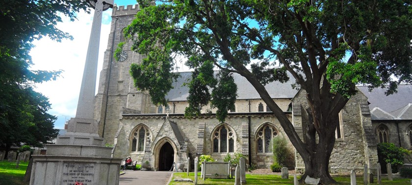 St Giles & St Nicholas' Church