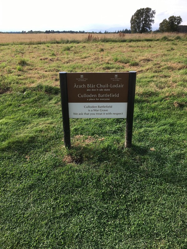 Picture of a sign for Culloden battlefield