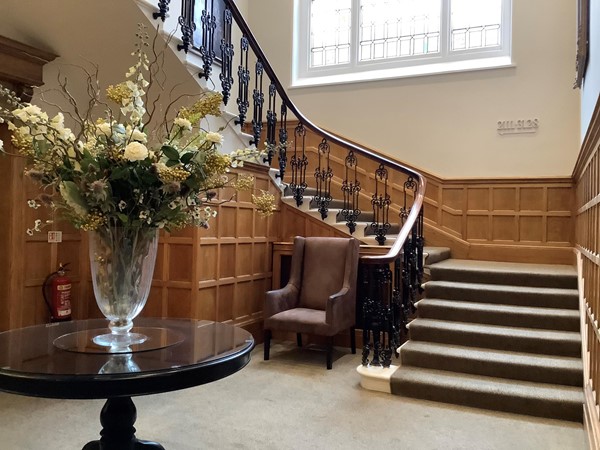 Picture of Oatlands Park Hotel, Weybridge stairs