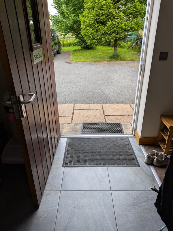 Level threshold at front door
