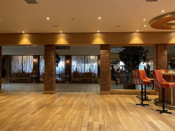 When the bottom gets sore, take a stroll across the hall and visit the Brasserie32 for a light lunch, or further drinks, the choice is yours, you are on holiday.