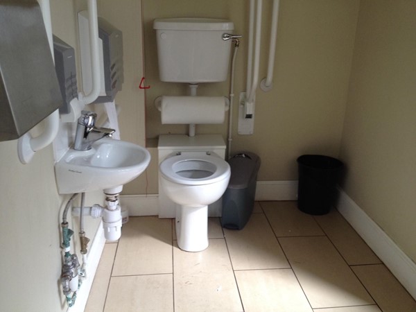 Picture of Royal Botanic Garden - Edinburgh - toilet