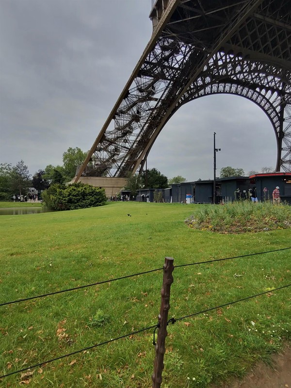 Image of the Eiffel Tower