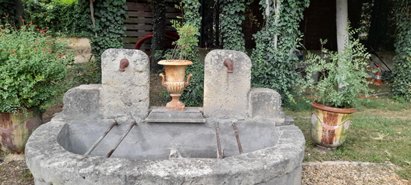 Image of a well