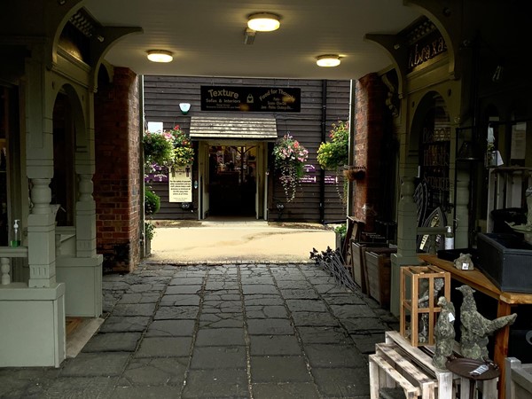 9 entrance to stalls