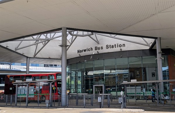 Image of entrance to main area of the bus station