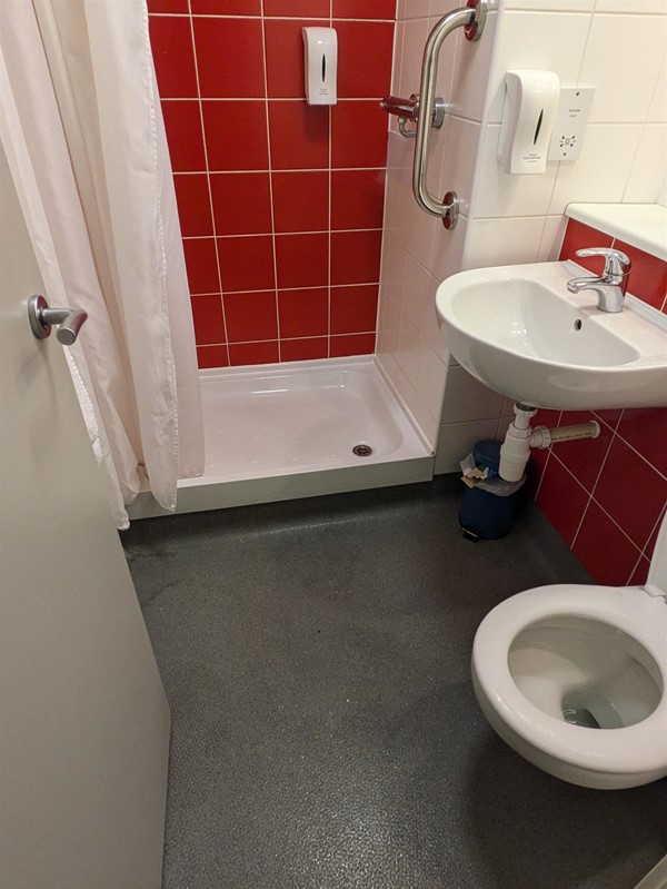 Image of a hotel bathroom