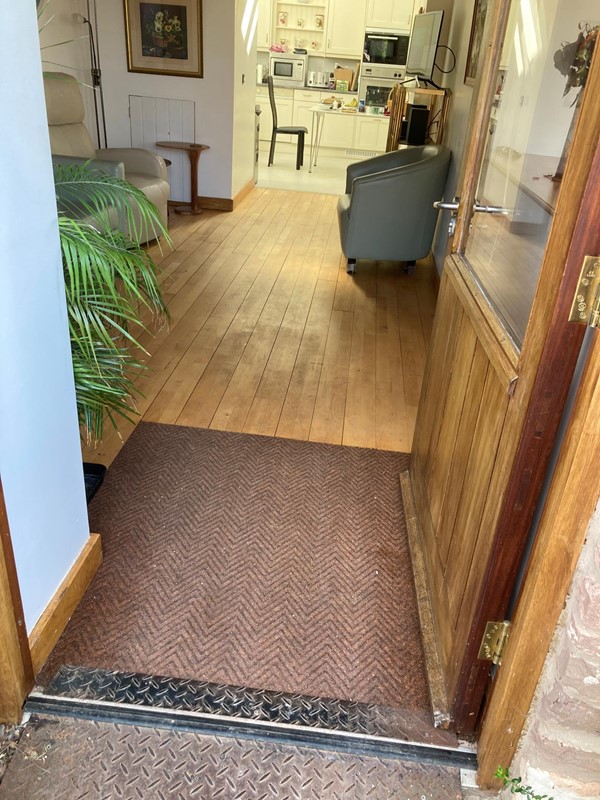 Easy access for a wheelchair/power chair