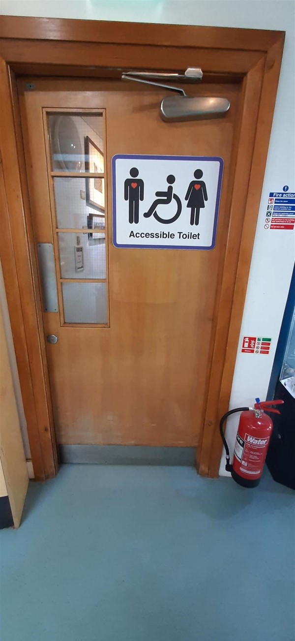 Image of an accessible toilet sign