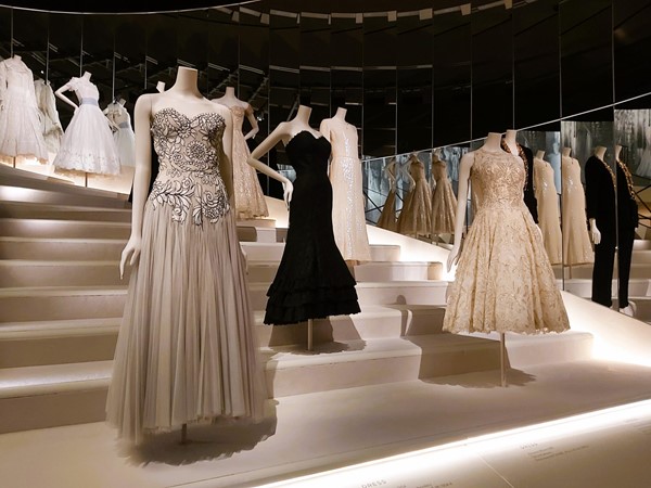 Victoria and Albert Museum