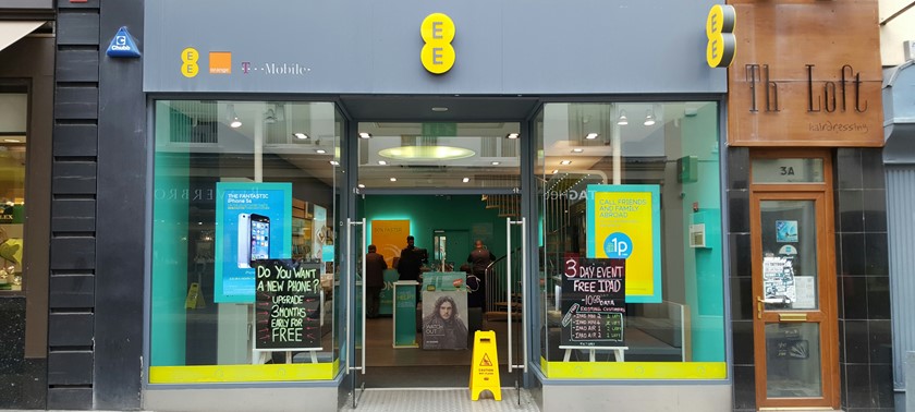EE Leeds