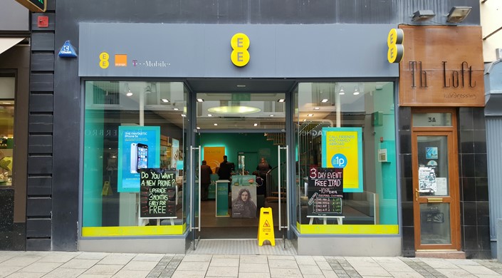 EE Leeds