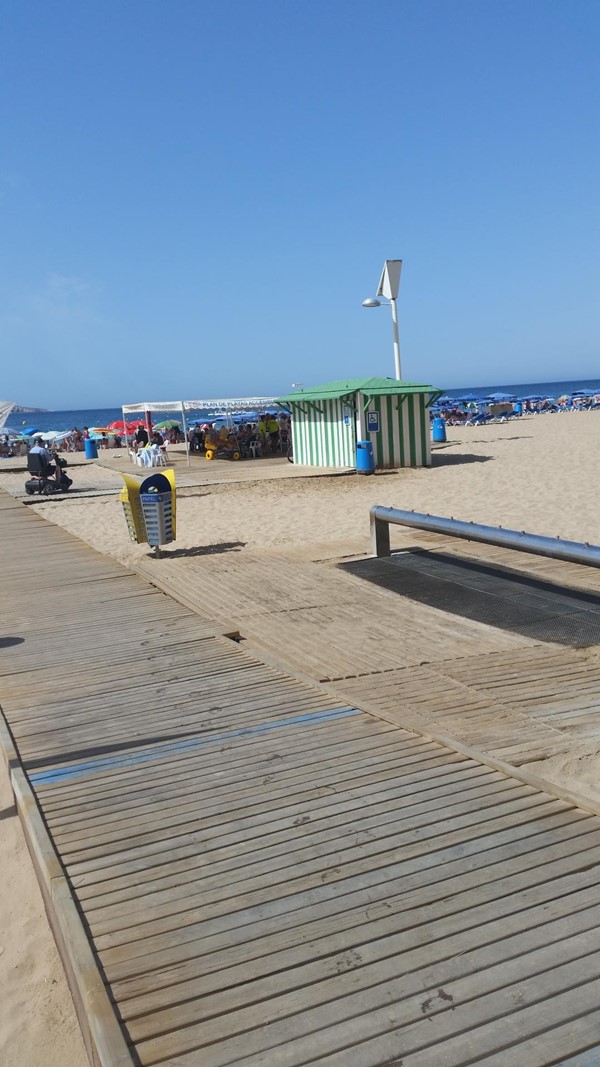 A view of an accessible area from the promenade