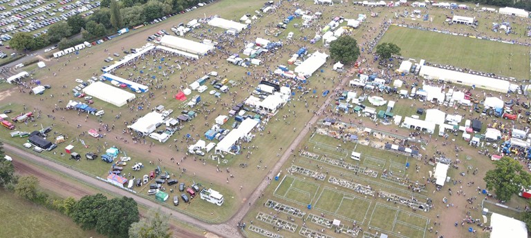 Usk Show