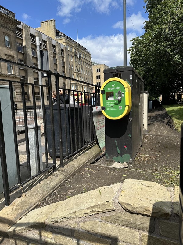 Image of defibrillator