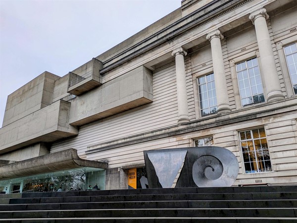 Image of the exterior of the Ulster Museum