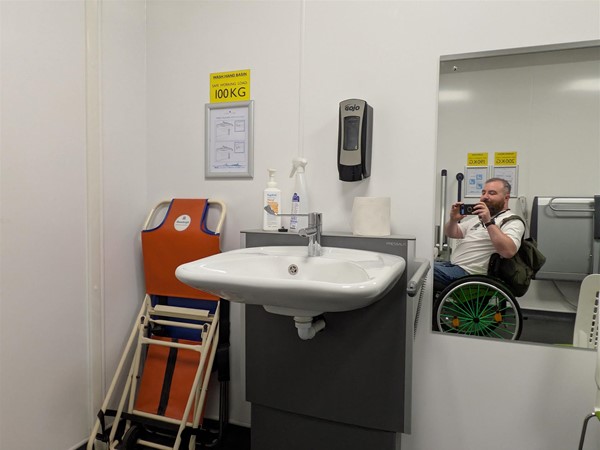 Image of adjustable sink