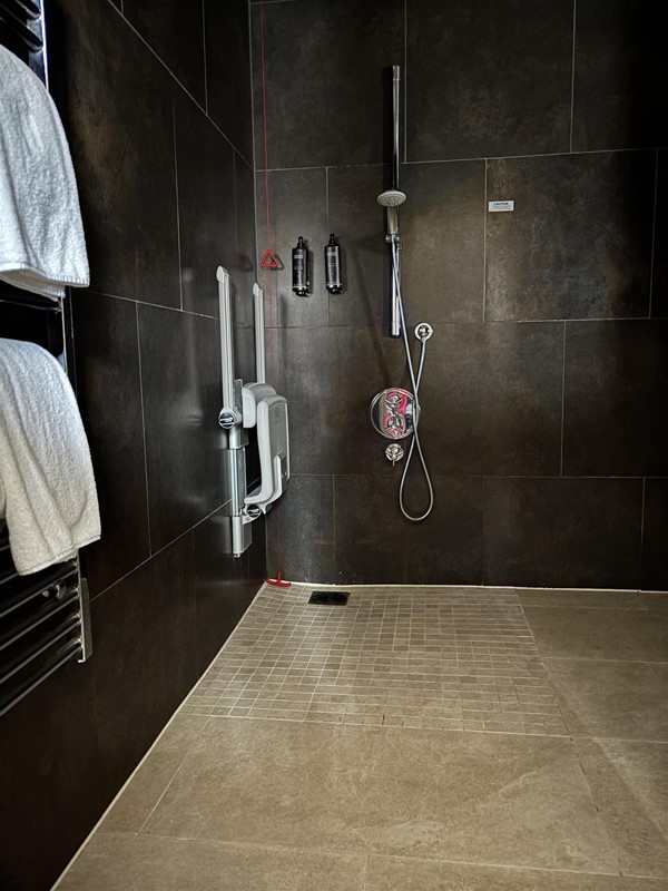 Image of a wetroom