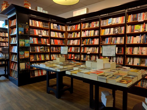 Picture of Waterstone's Clapham Junction - Tables full of books