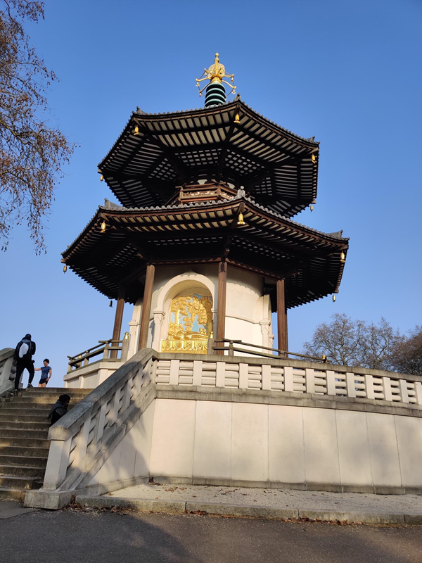 Picture of The London Peace Pagoda, Battersea Park