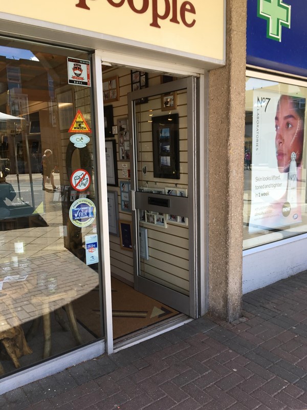 Picture of Orchard’s The Furniture People, Bristol