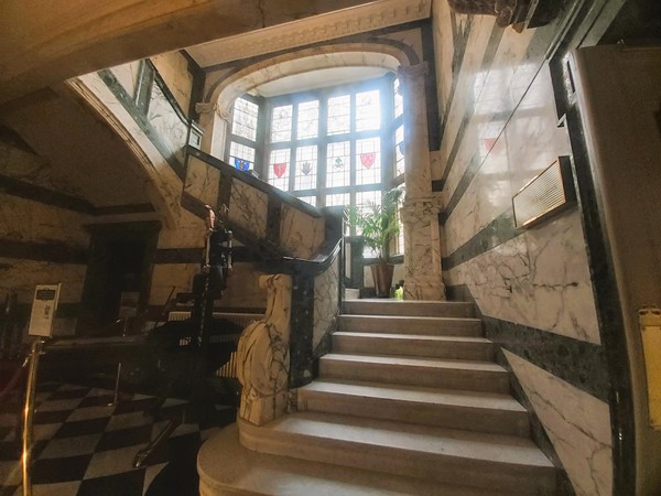 Image od some stairs
