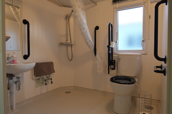 Wet room bathroom