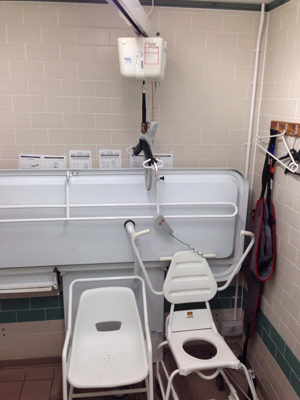 Picture of Kirkcudbright Swimming Pool - Hoist